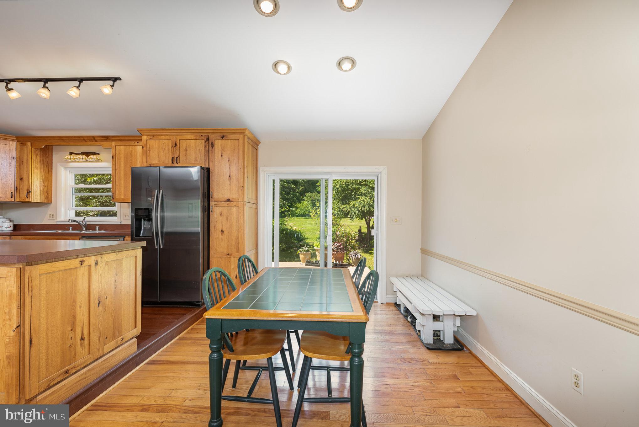 1624 Deep Run Road Whiteford, MD 21160 - Photo 9 of 54 Bright Eating Area