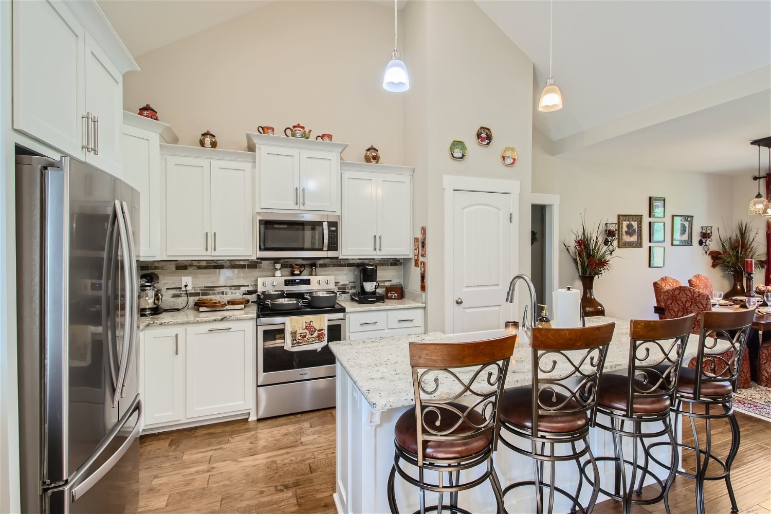 190 Mitchell Road Portland, TN 37148 - Photo 10 of 28 a kitchen with stainless steel appliances granite countertop a refrigerator and a stove top oven