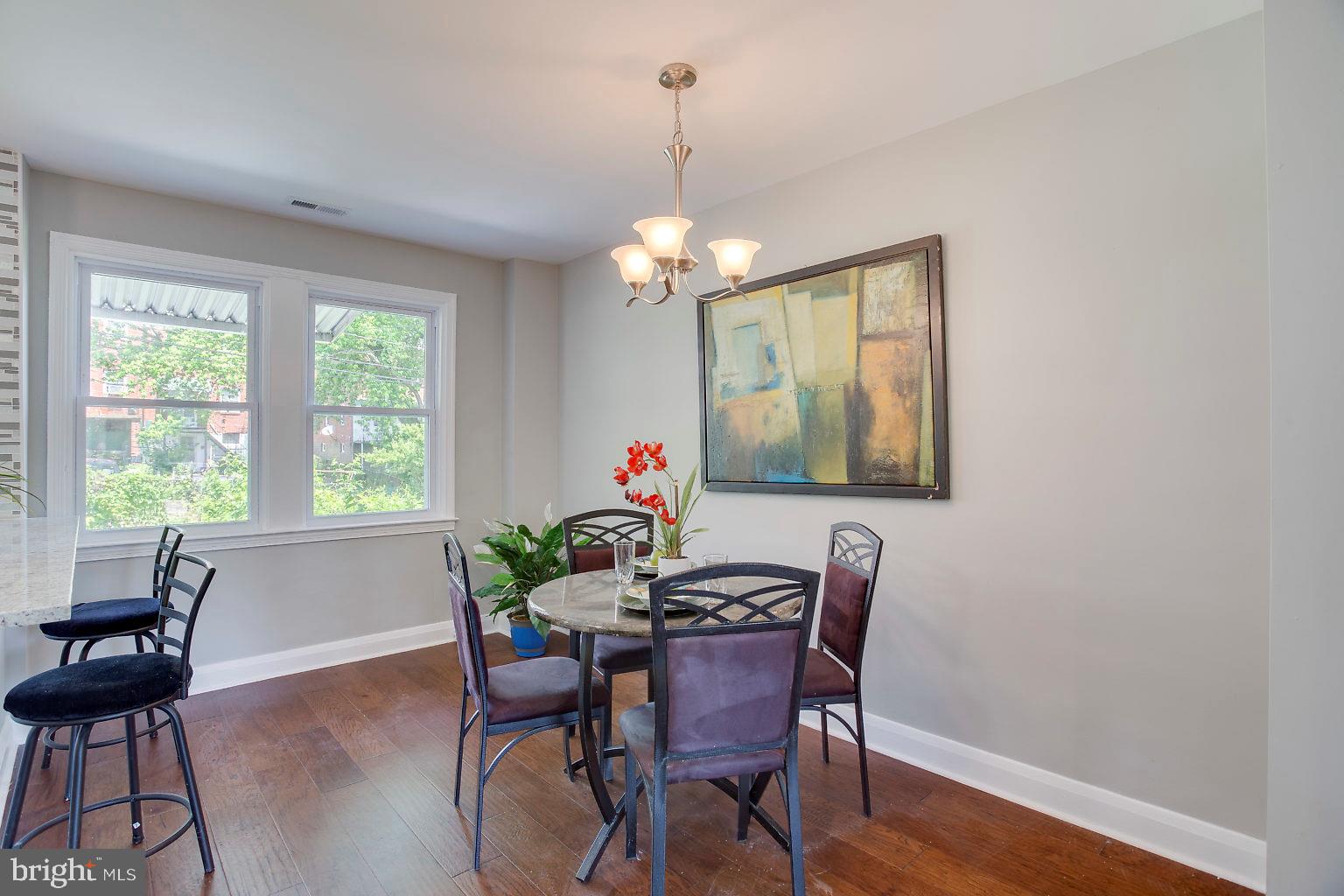 3920 Flowerton Road Baltimore, MD 21229 - Photo 14 of 43