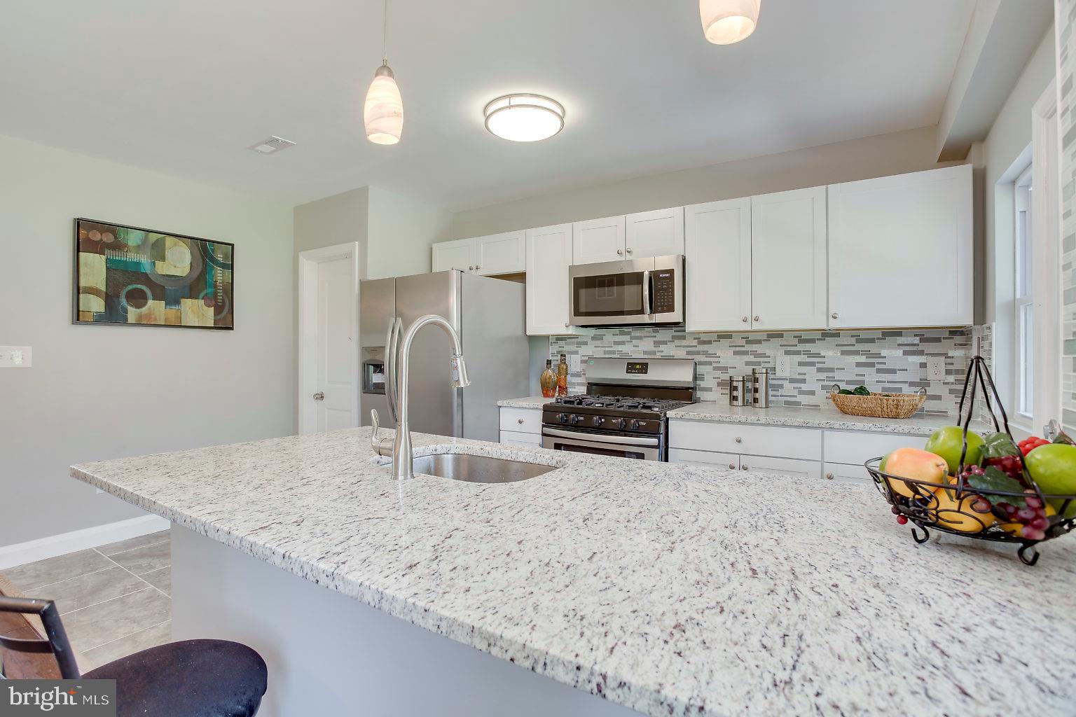 3920 Flowerton Road Baltimore, MD 21229 - Photo 22 of 43