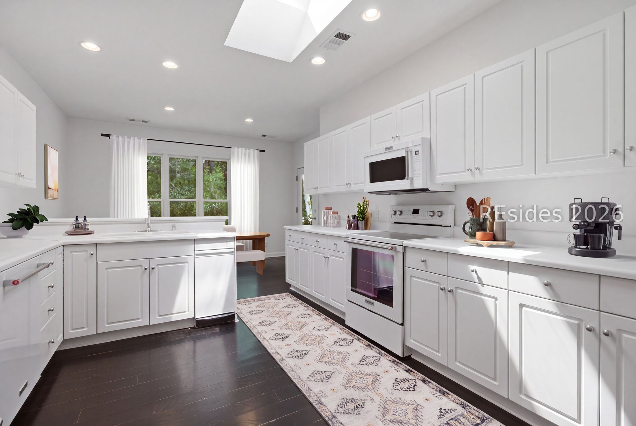 64 Shell Ring Road Hilton Head Island, SC 29928 - Photo 19 of 65 Virtually staged kitchen: 64 Shell Ring Rd