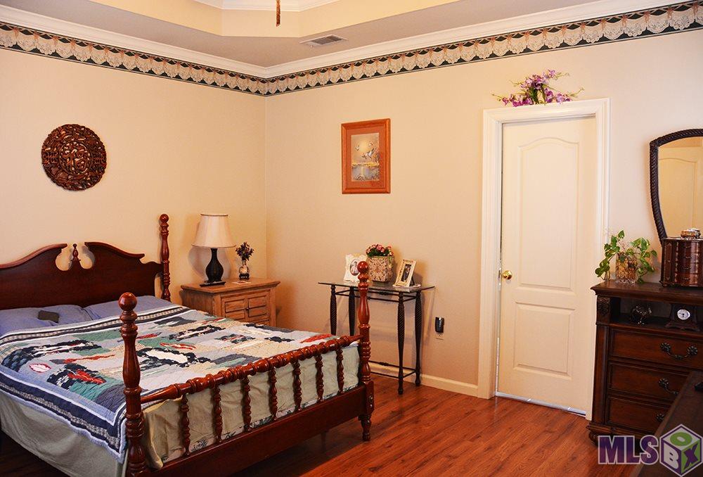 10361 Springwind Court Baton Rouge, LA 70810 - Photo 10 of 19
