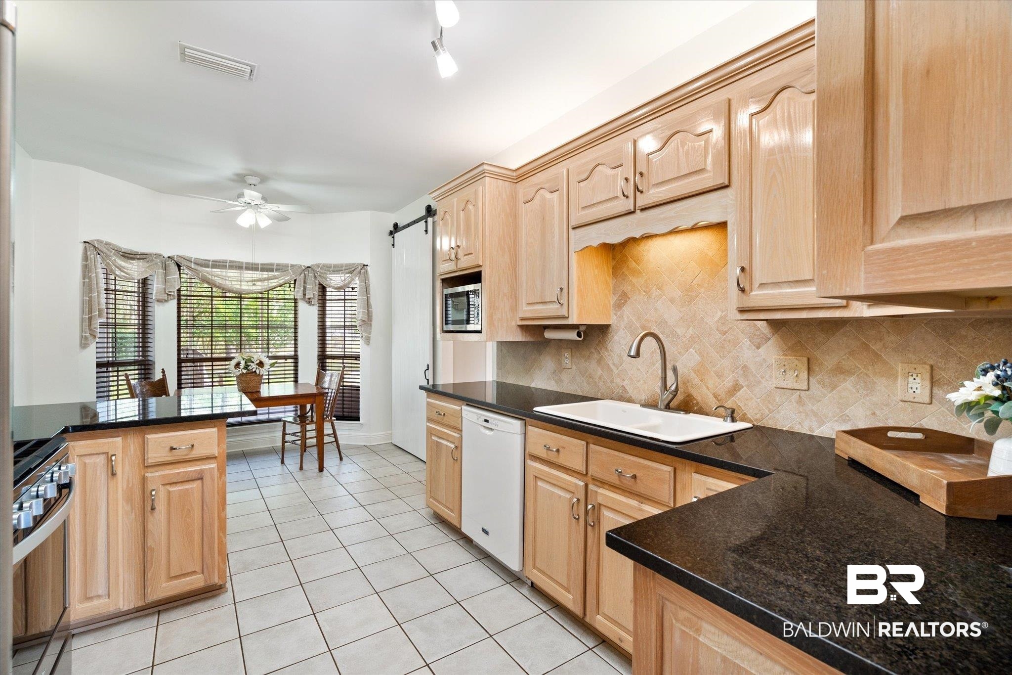 5466 3rd Street Satsuma, AL 36572 - Photo 11 of 46
