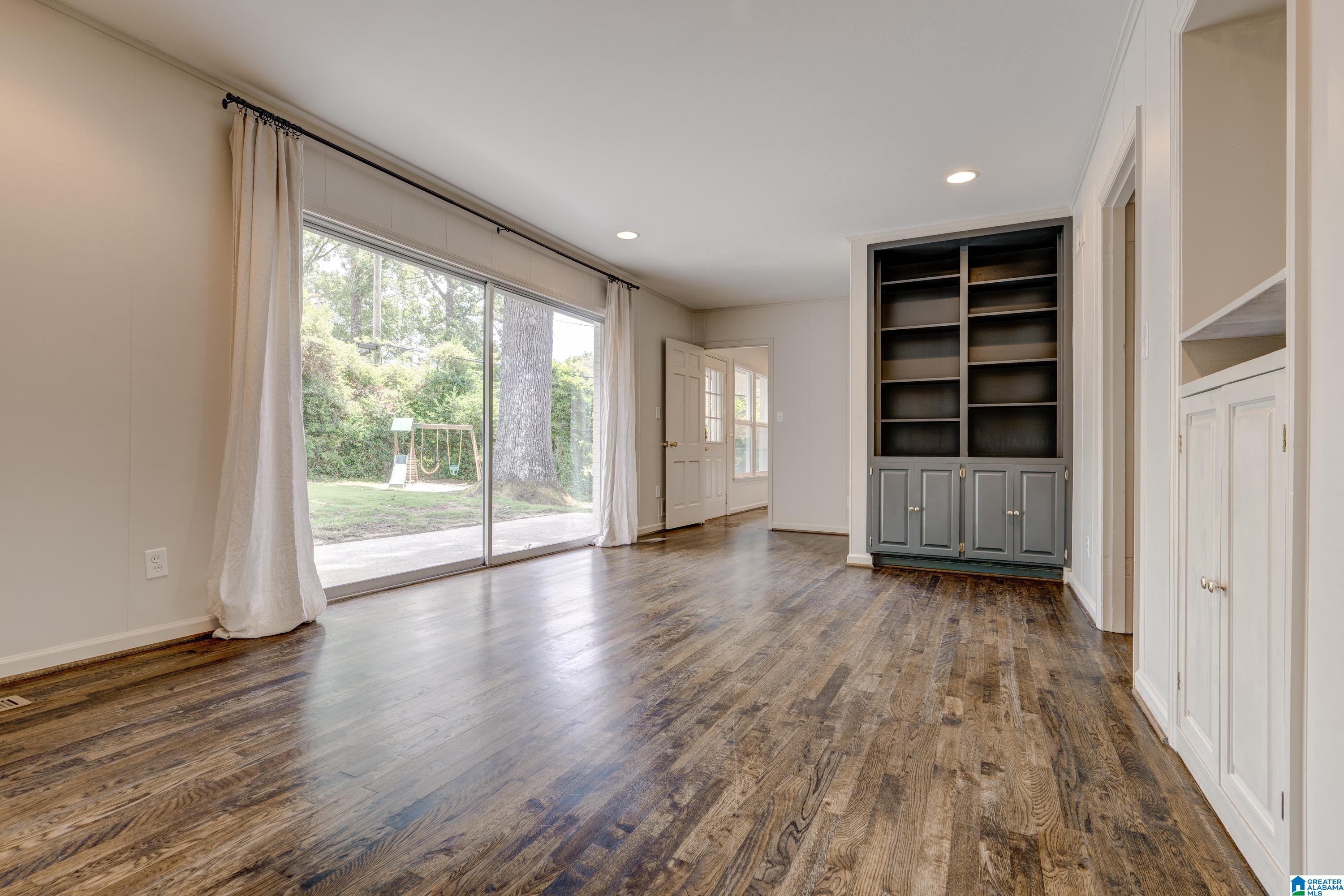 609 Rumson Road Birmingham, AL 35209 - Photo 12 of 33