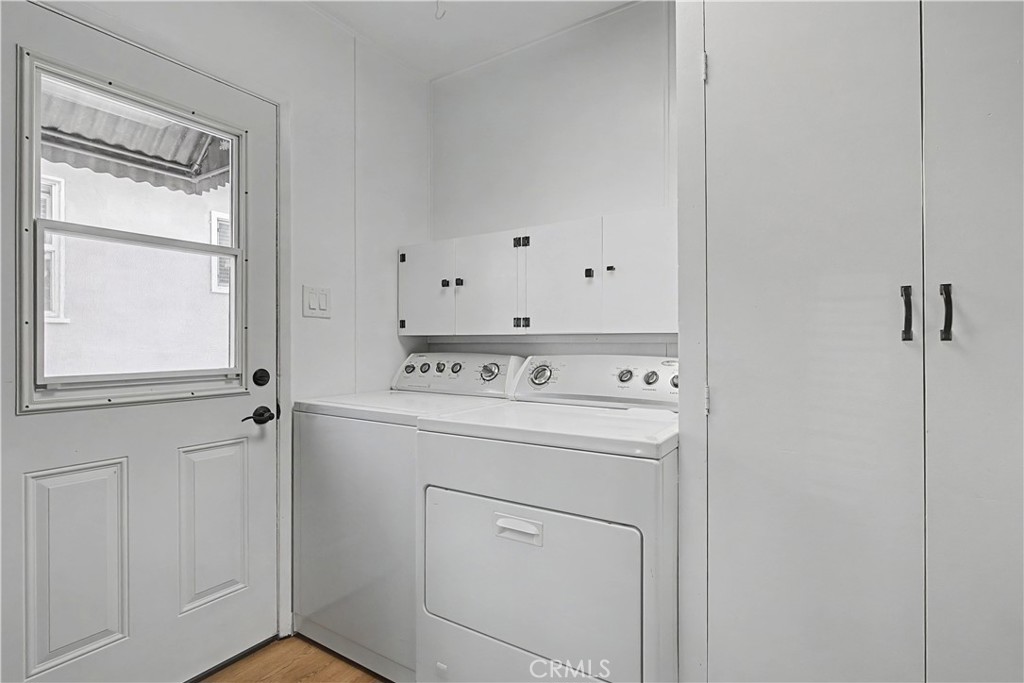 819 North Maria Avenue Redondo Beach, CA 90277 - Photo 33 of 42