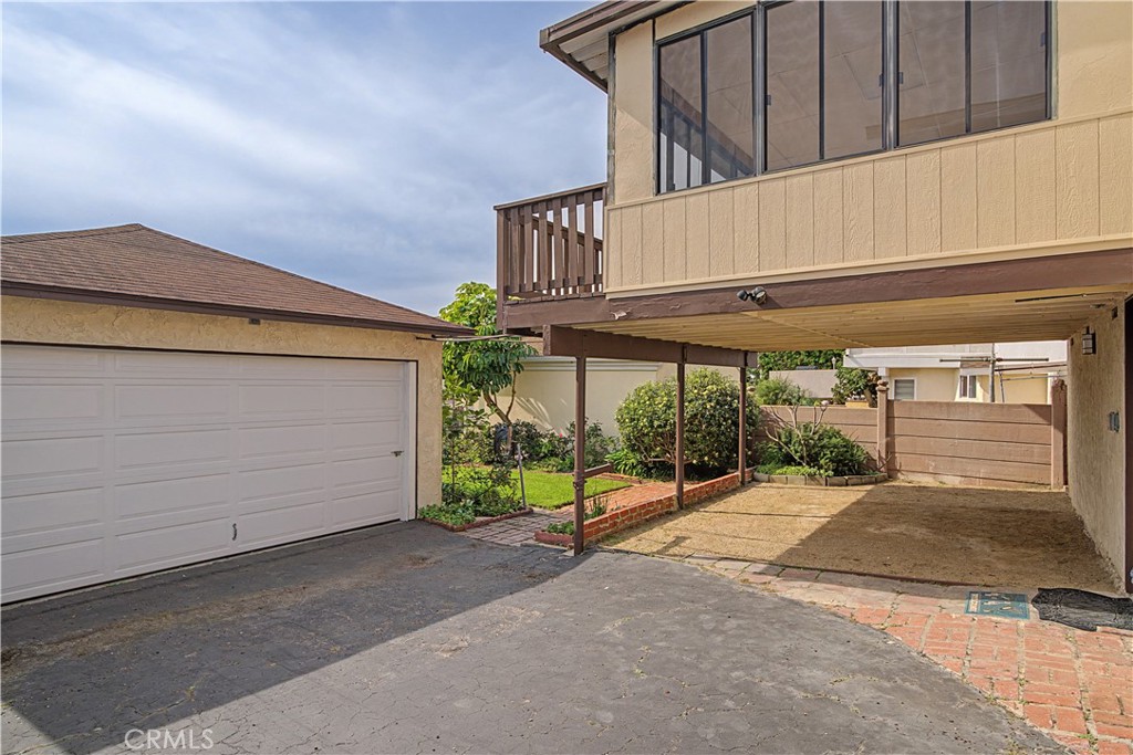 819 North Maria Avenue Redondo Beach, CA 90277 - Photo 35 of 42