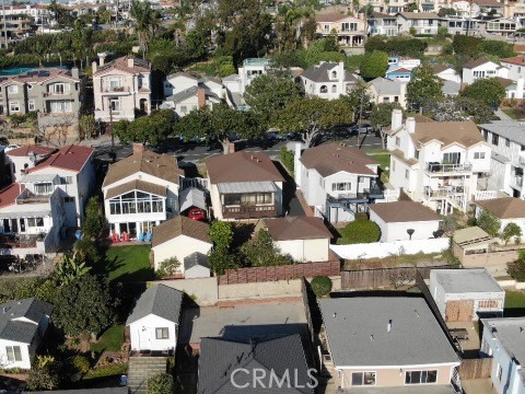 819 North Maria Avenue Redondo Beach, CA 90277 - Photo 7 of 42