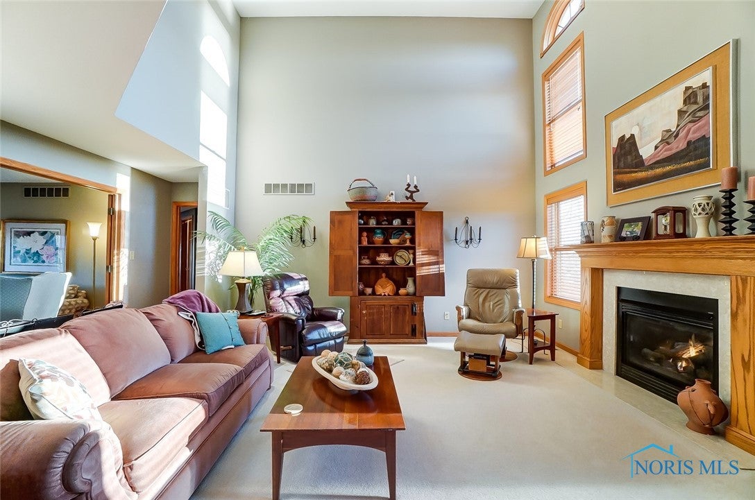 22708 Ault Road Perrysburg, OH 43551 - Photo 9 of 49 Gallery Image 9