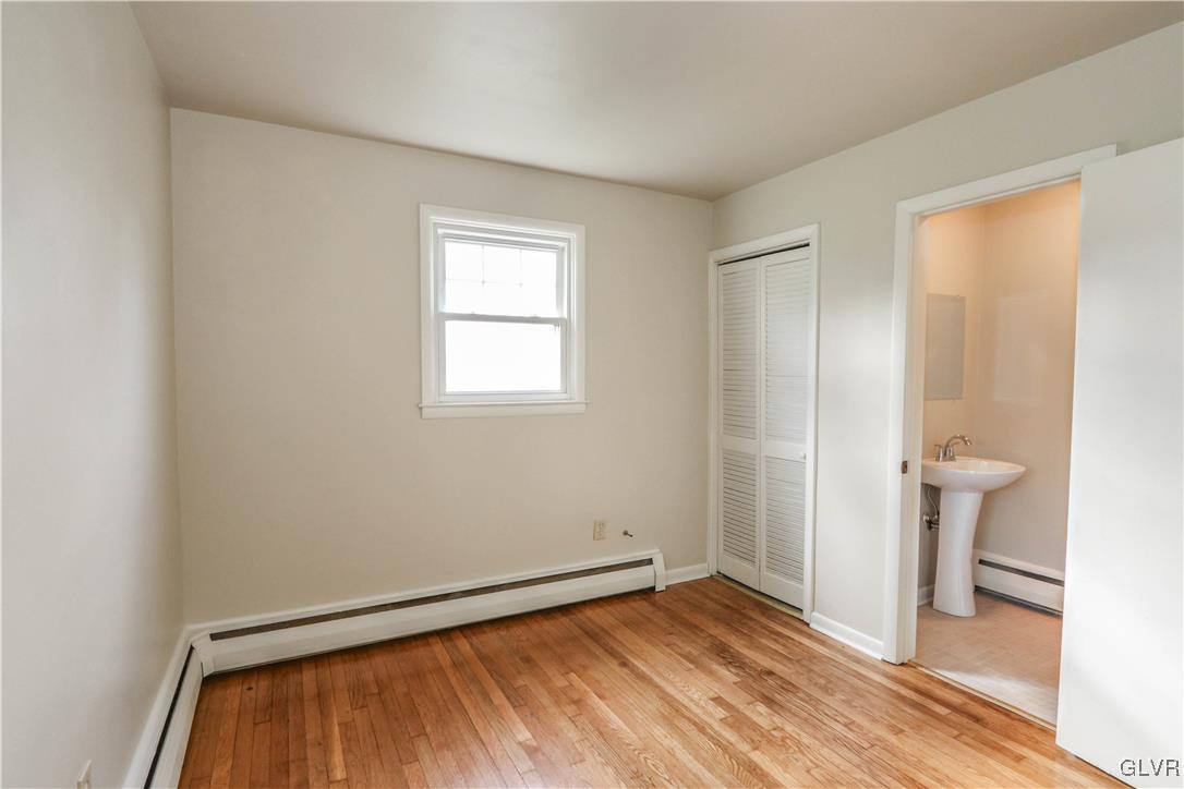 2025 Kensington Road Bethlehem, PA 18018 - Photo 25 of 42 BEDROOM 4/DEN/OFFICE