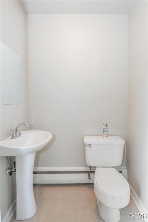 2025 Kensington Road Bethlehem, PA 18018 - Photo 26 of 42 NEWLY RENOVATED HALF BATH