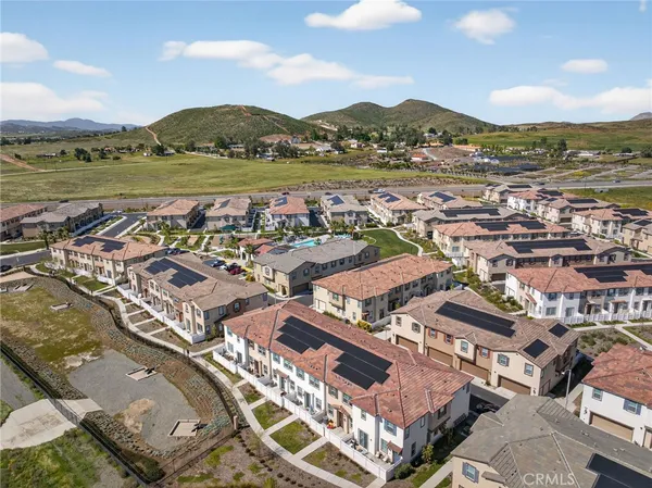 $465,000 | 34495 Agave Drive, Unit 32107, Winchester, CA 92596