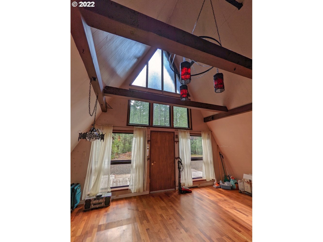 73793 Road 20 East Rhododendron, OR 97049 - Photo 11 of 25 Gallery Image 11