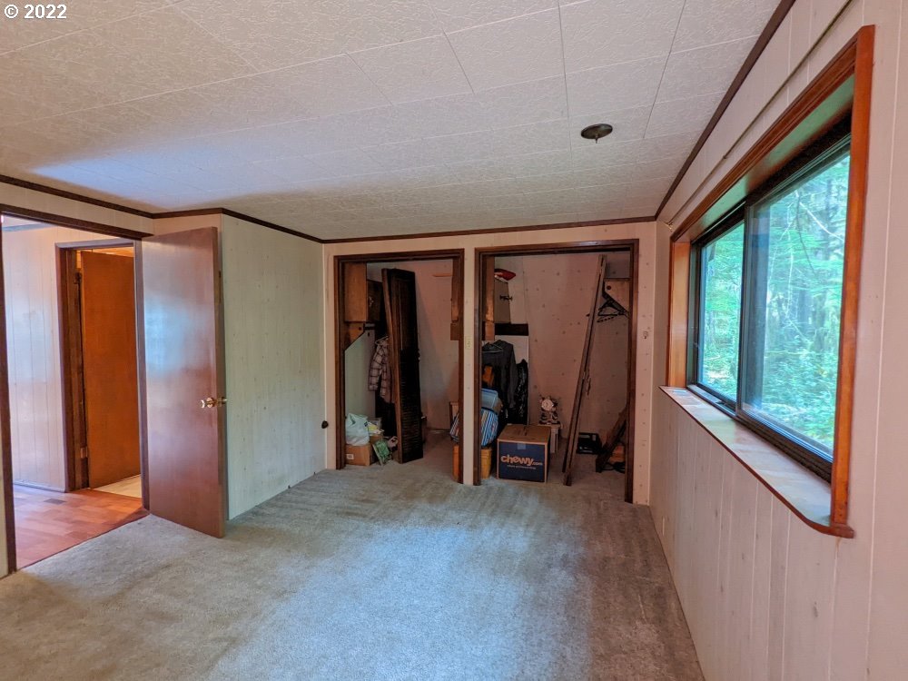 73793 Road 20 East Rhododendron, OR 97049 - Photo 13 of 25 Gallery Image 13
