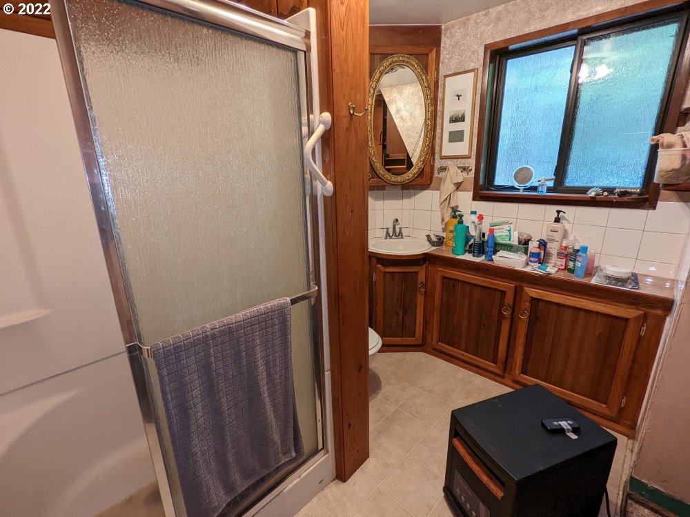 73793 Road 20 East Rhododendron, OR 97049 - Photo 9 of 25 Gallery Image 9
