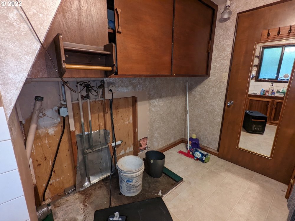 73793 Road 20 East Rhododendron, OR 97049 - Photo 10 of 25 Gallery Image 10