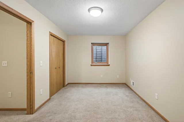 $369,900 | 786 Regent Drive, Shakopee, MN 55379