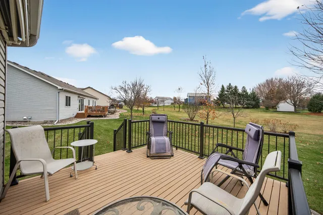 $369,900 | 786 Regent Drive, Shakopee, MN 55379