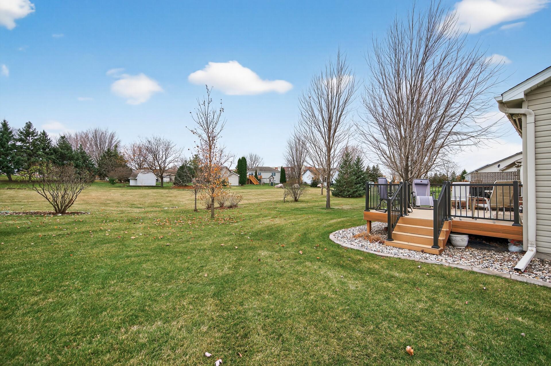 786 Regent Drive Shakopee, MN 55379 - Photo 32 of 33