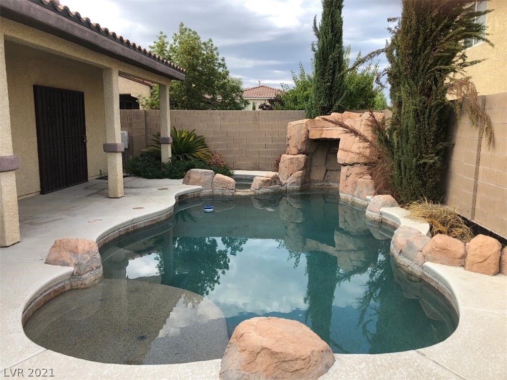 7652 Cascade Ridge Court Las Vegas, NV 89113 - Photo 33 of 36 Gallery Image 33