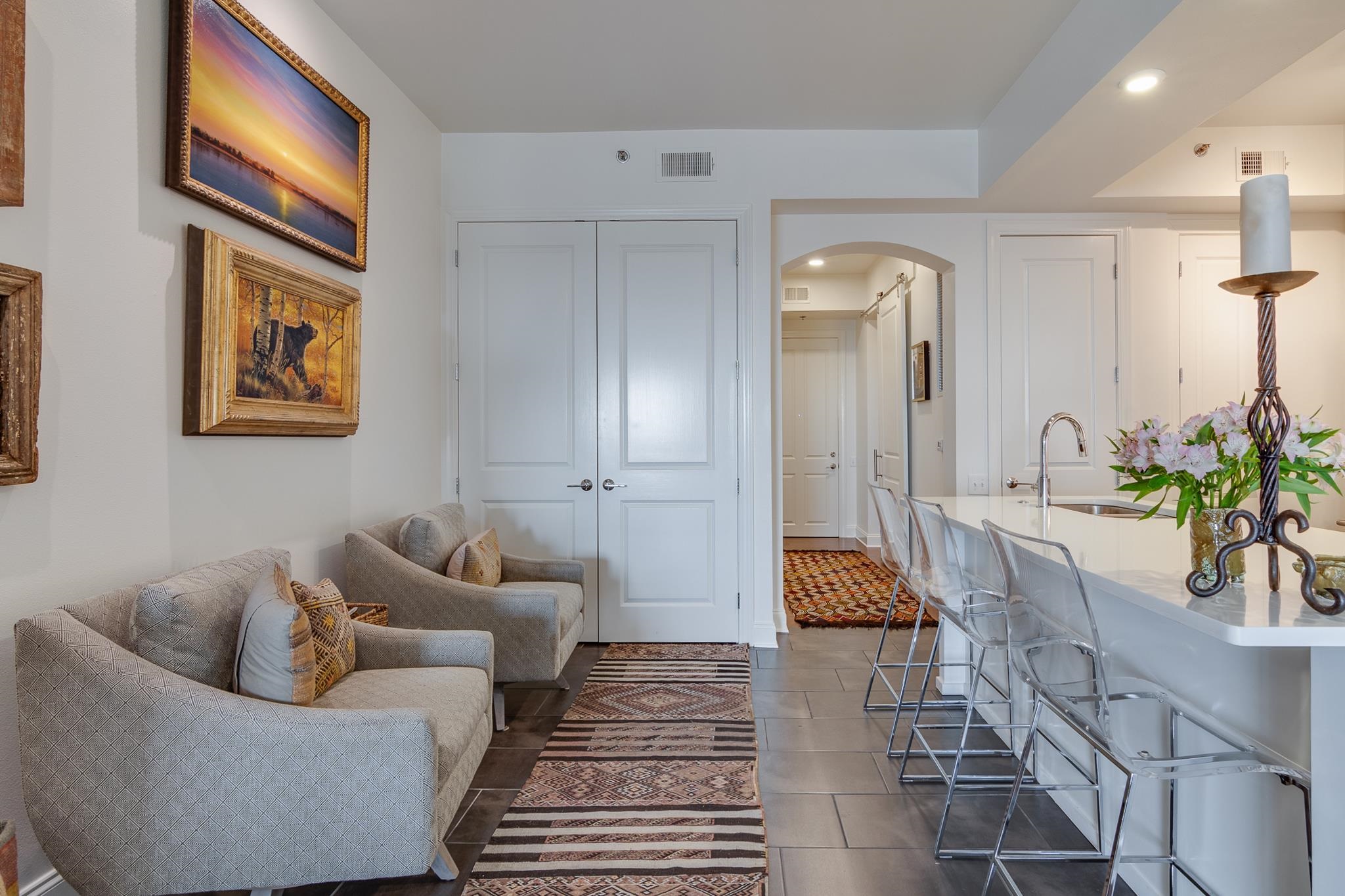 717 Riverside Drive, Unit 1007 Memphis, TN 38103 - Photo 16 of 24 Gallery Image 16