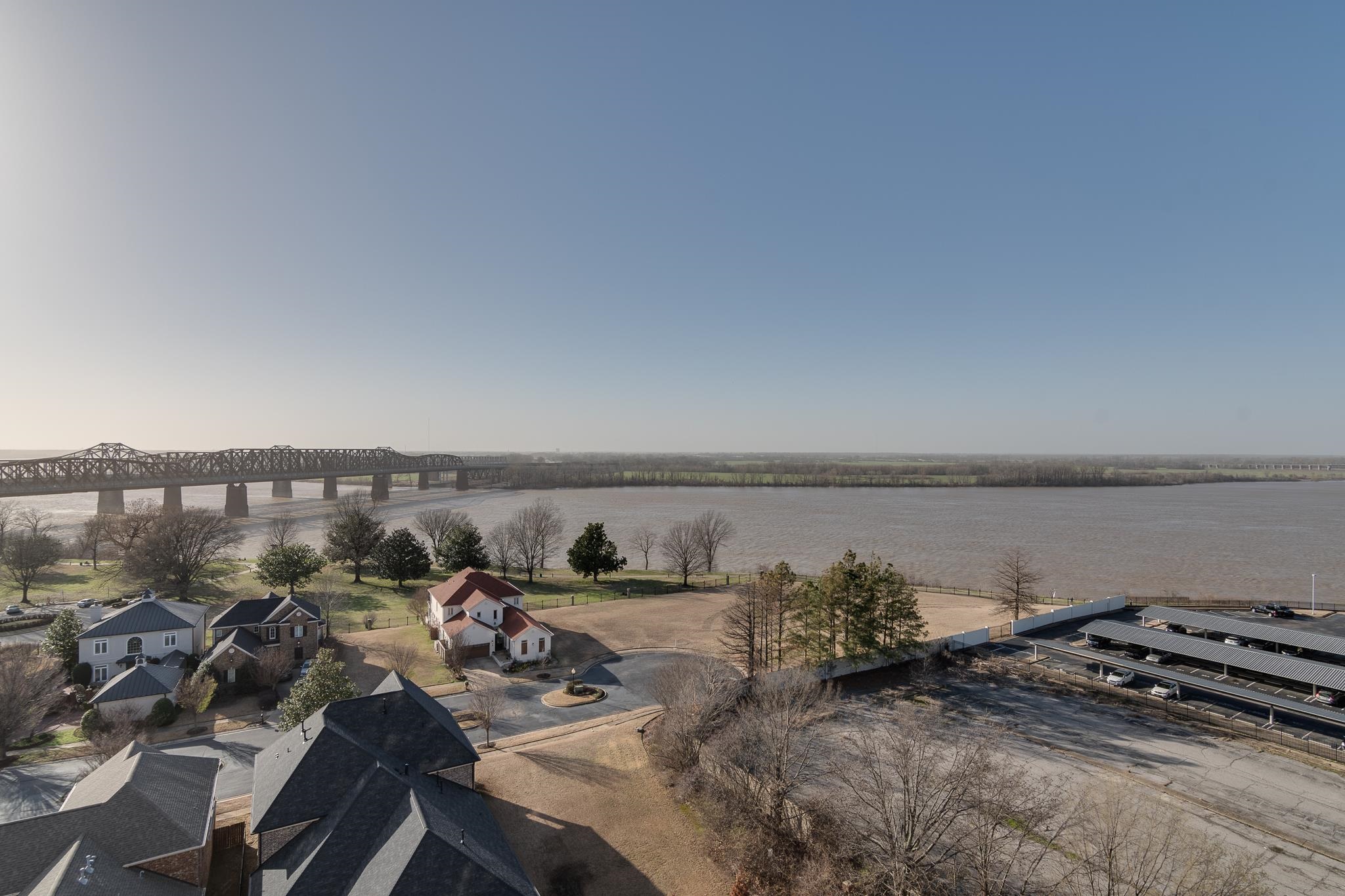 717 Riverside Drive, Unit 1007 Memphis, TN 38103 - Photo 23 of 24 Gallery Image 23