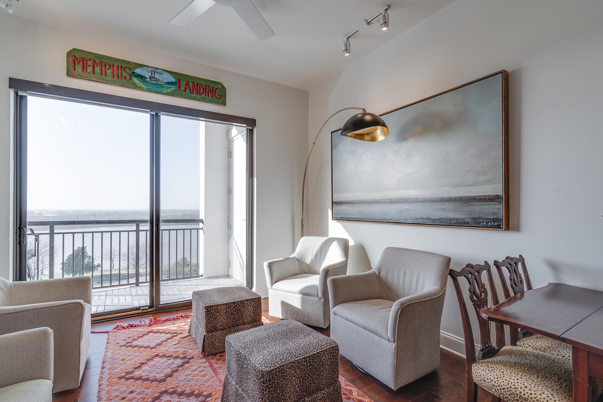 717 Riverside Drive, Unit 1007 Memphis, TN 38103 - Photo 10 of 24 Gallery Image 10