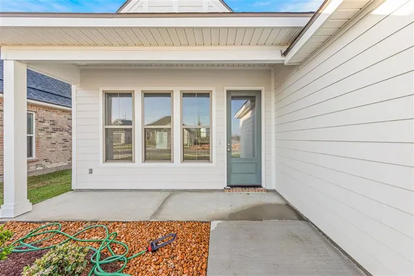 $257,000 | 3040 Southern Trce Drive, Lake Charles, LA 70607