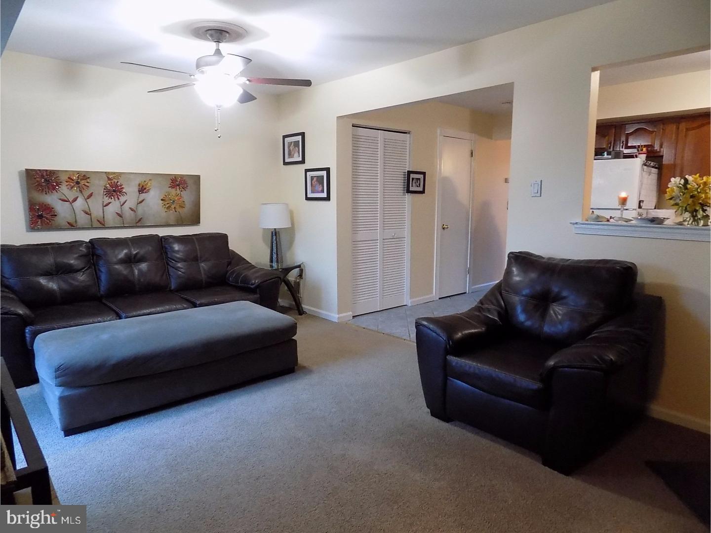 23 Stonegate Road Quakertown, PA 18951 - Photo 3 of 20 Living Room