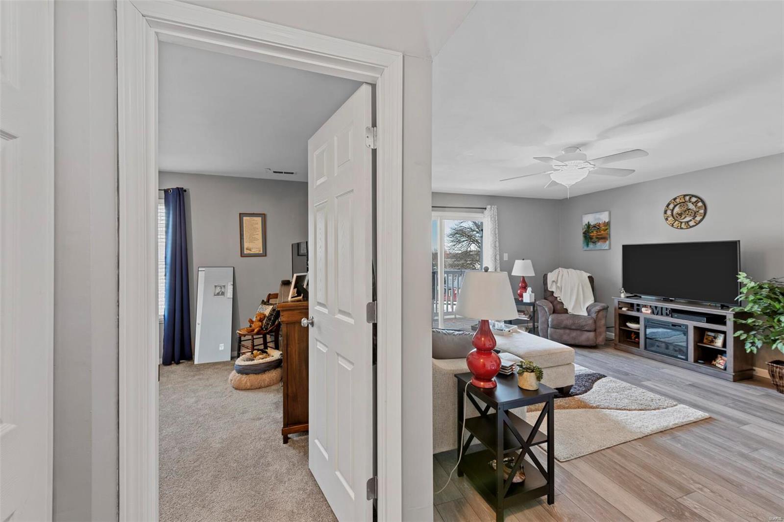 4539 Little Rock Road, Unit E St. Louis, MO 63128 - Photo 15 of 21 Gallery Image 15