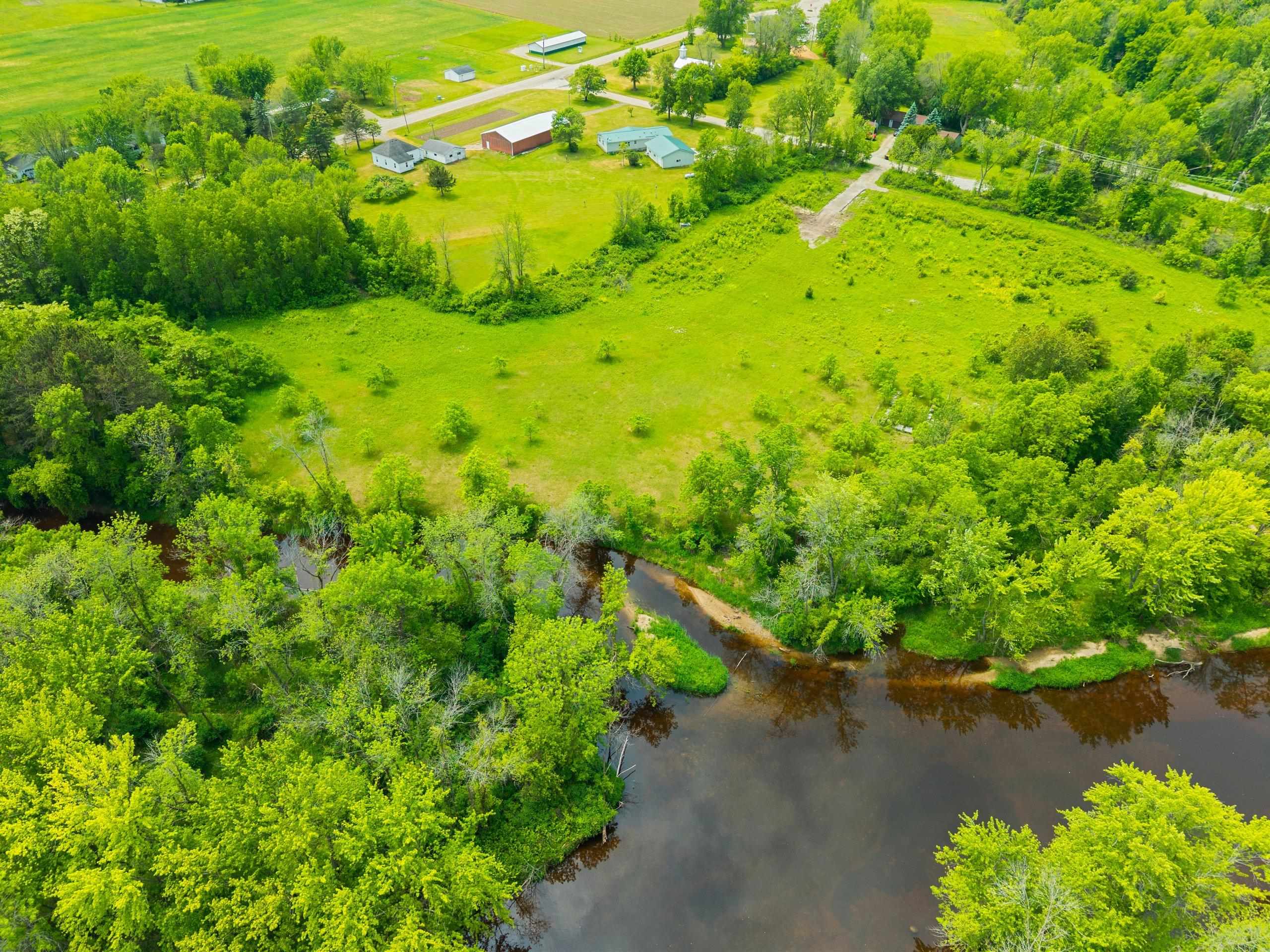 4204 Topel Road Oconto, WI 54153 - Photo 15 of 19
