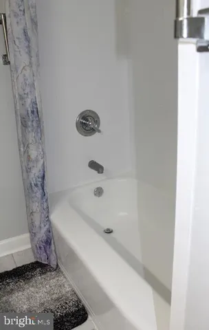 a close view of sink and tap