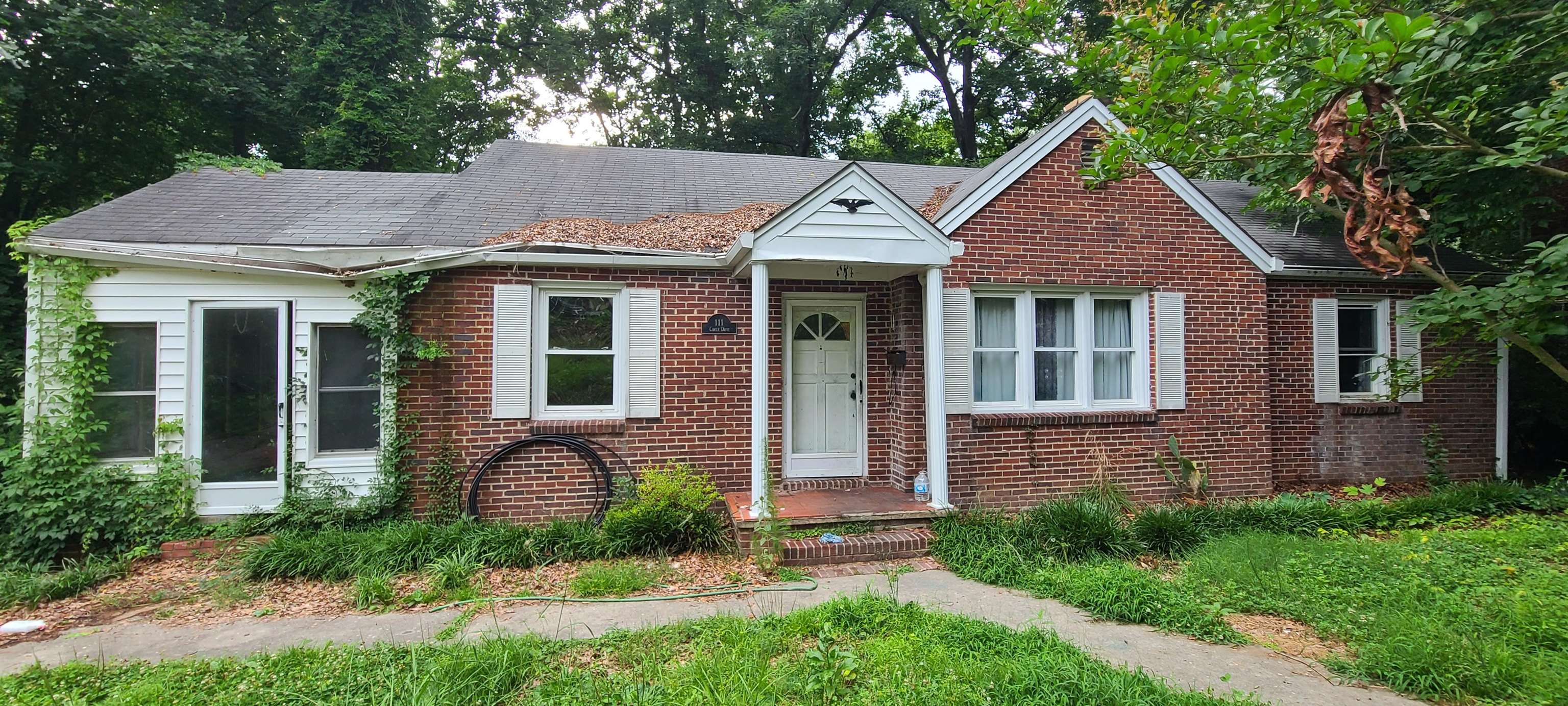 111 Circle Drive Union, SC 29379 - Photo 1 of 16