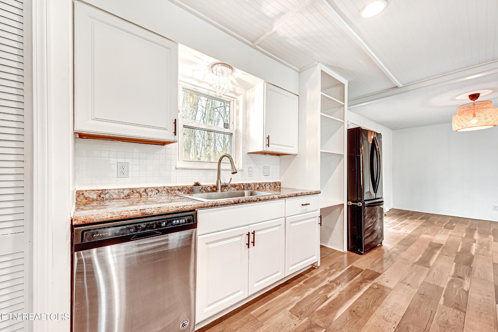 409 Harrow Road Knoxville, TN 37934 - Photo 7 of 21 Gallery Image 7