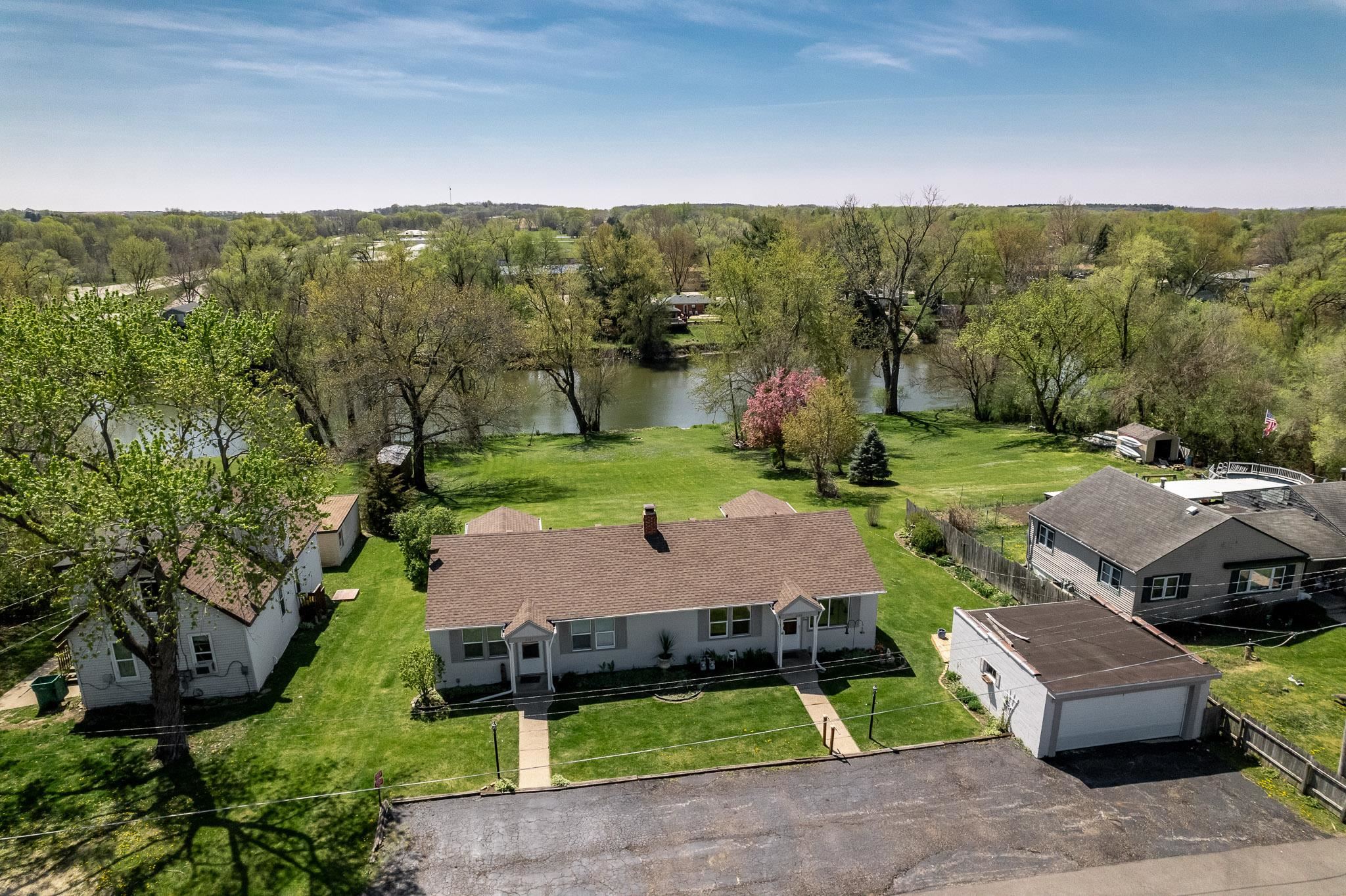 2159 Toms Road Rockford, IL 61109 - Photo 4 of 72 Gallery Image 4