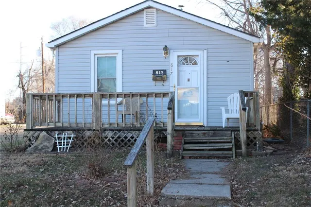 $93,000 | 817 South Mill Street, Kansas City, KS 66105