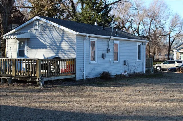 $93,000 | 817 South Mill Street, Kansas City, KS 66105