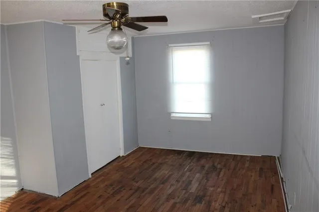 $93,000 | 817 South Mill Street, Kansas City, KS 66105