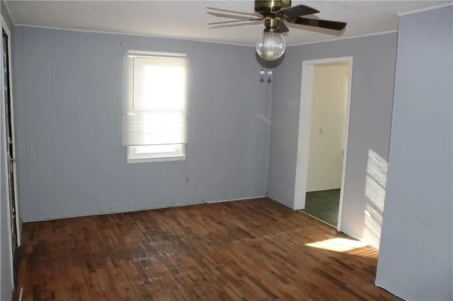 $93,000 | 817 South Mill Street, Kansas City, KS 66105