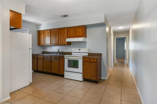 $1,500 | 408 North Rosland Drive, Kissimmee, FL 34741