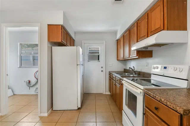 $1,500 | 408 North Rosland Drive, Kissimmee, FL 34741