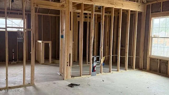 $368,000 | 7693 Ridgefield Drive, Horn Lake, MS 38637