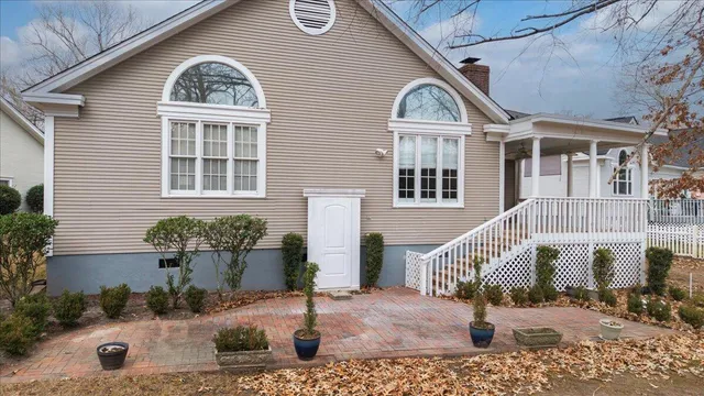 $380,000 | 2470 Shadowcreek Court, North Charleston, SC 29406