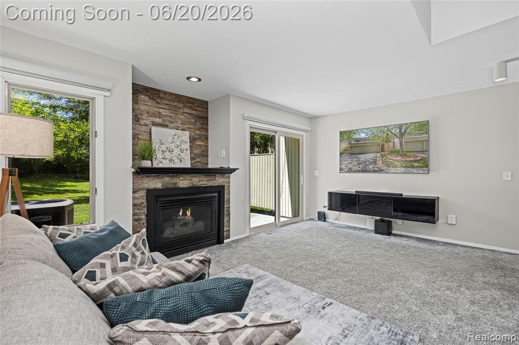 39455 Country Lane Novi, MI 48375 - Photo 16 of 52