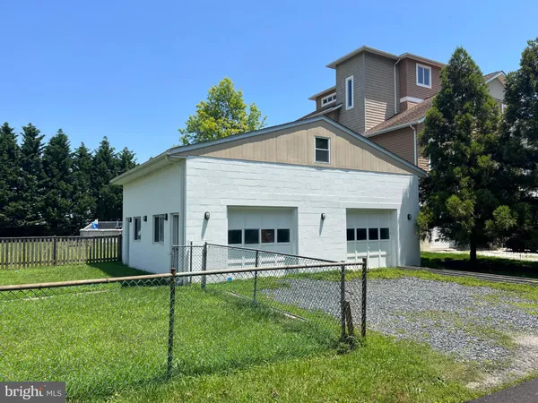 $284,000 | 9015 Cuckold Point Road, Baltimore, MD 21219