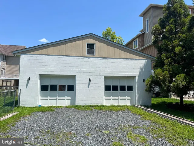 $299,900 | 9015 Cuckold Point Road, Baltimore, MD 21219