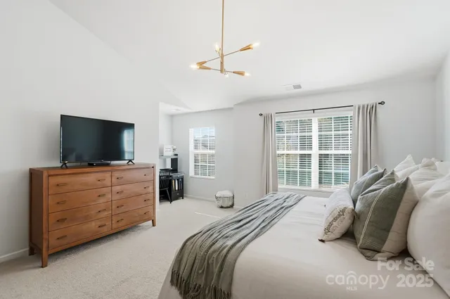 $440,000 | 5423 Fenway Drive, Charlotte, NC 28273