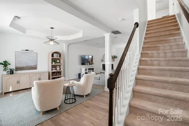 $440,000 | 5423 Fenway Drive, Charlotte, NC 28273