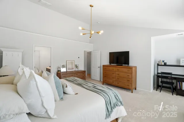 $440,000 | 5423 Fenway Drive, Charlotte, NC 28273