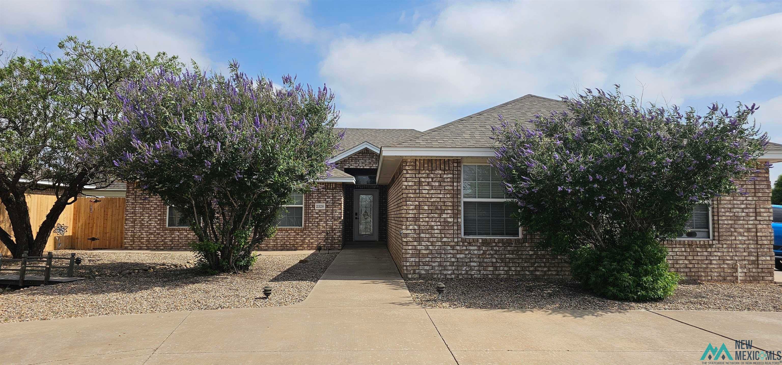 2328 Ralph Boone Clovis, NM 88101 - Photo 2 of 39 Gallery Image 2