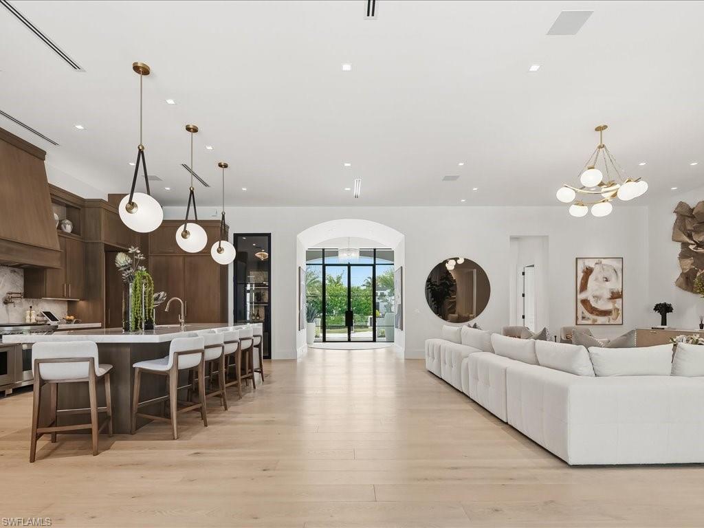 117 West Street Naples, FL 34108 - Photo 13 of 50